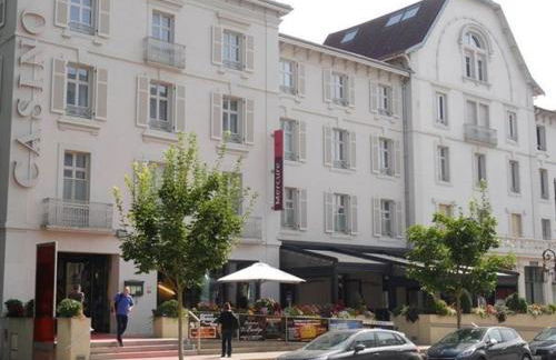 Appartement lumineux 4* pour 2 à Vittel, proche thermes, WiFi, parking gratuit - FR-1-589-745 - Foto 1