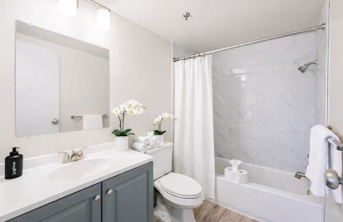 The Hartford Skyline - Stylish Downtown Condo with Wifi Gym - Foto 5