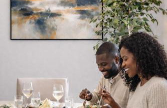 Luxury 4BR Smart Home with Smart Features, Garden, SkyStream & Free Parking - Sleeps Up To 8 in Gerrards Cross SL9 - Photo 23