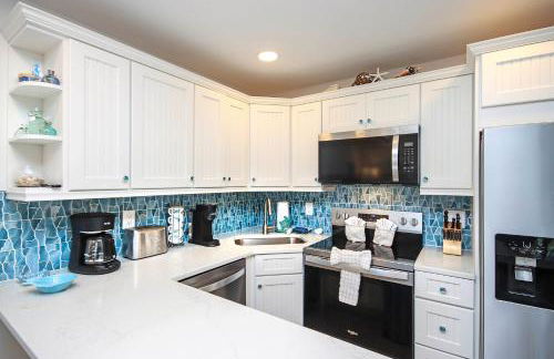 1BR 3rd floor Sanibel condo with endless ocean views 5B3 - Photo 27