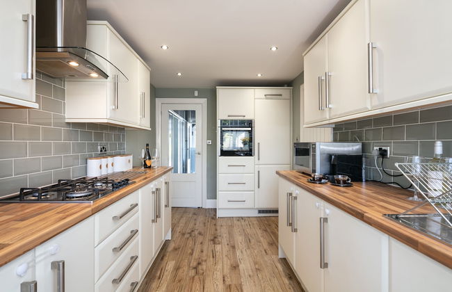 Rest & Recharge - Koi House - Photo 23