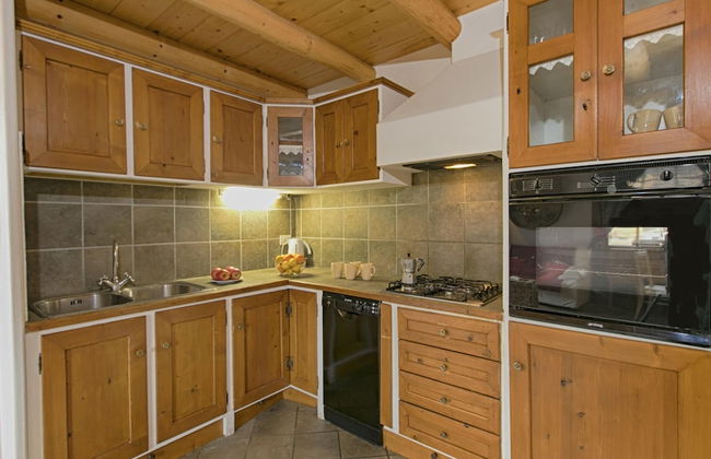 Typical Cottage in Bellamonte Italy with Hot Tub - Foto 7