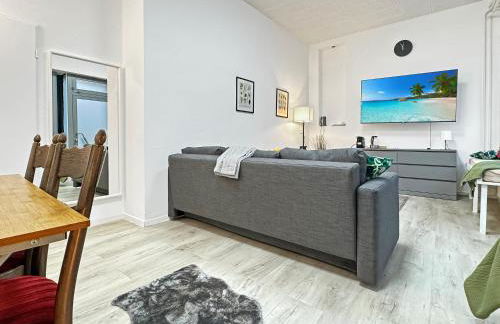 2 Zimmer Apartment für 6 P, 15 min zum Flughafen - Foto 2