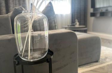 Luxury Retreat with Private Hot Tub - Foto 18