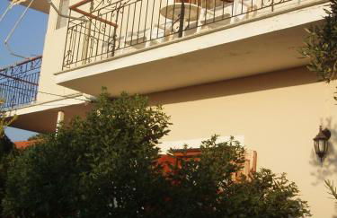 Eleni Studios & Apartments - Foto 18