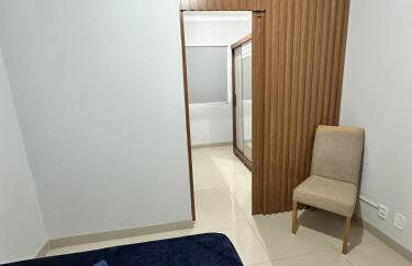 Apto próx Hospital Regional até 6 pessoas com garagem e wifi - Photo 4