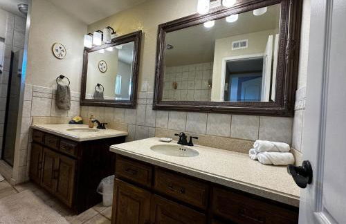 Secluded Paradise Oasis with Gorgeous Pool - Foto 36