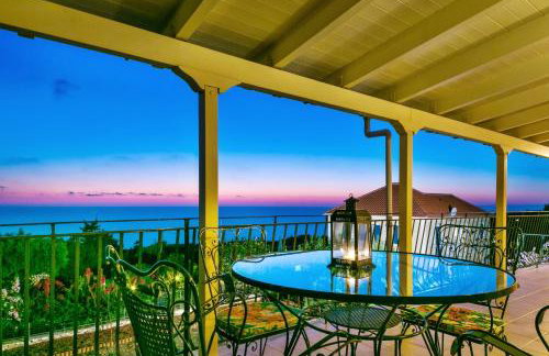 Spacious Apartment with Sea View in Tzamarelata - 90 m² - Foto 1