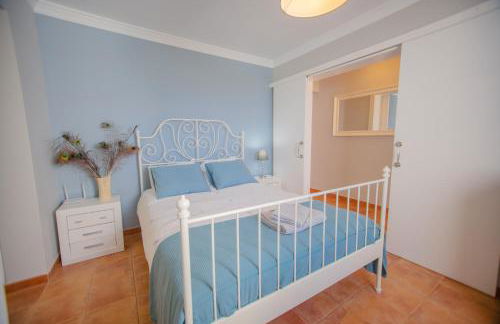 Casa Conil with a private 25 meter heated pool - Photo 26