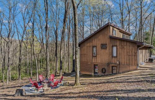 Ma-ple Haven --Wifi, Fireplace, Deck, Fire Pit, Family Friendly, Game Room, Pool Access - Foto 54