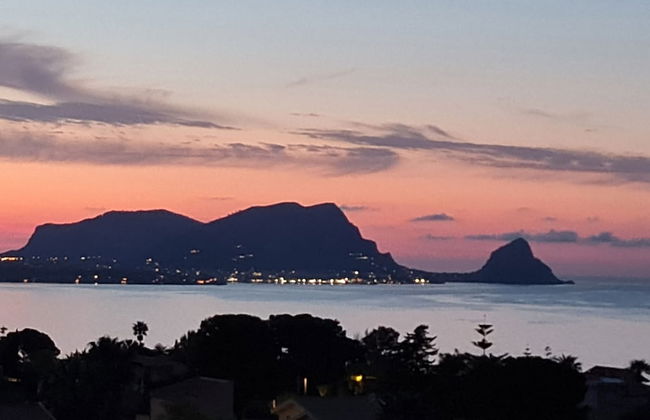 Panoramic Villa Near The Sea - Foto 19