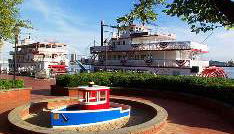 Savannah Old Town Trolley - Photo 4