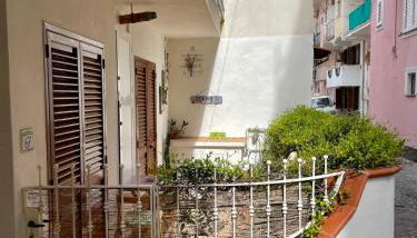 Casa Alina - Ischia Ponte - Foto 2