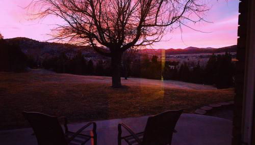 Charming, Spacious, Contemporary Mountain Retreat - Foto 4