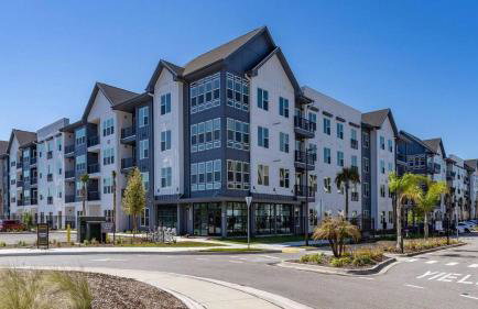 Landing Spectacular 2BD Pool Clubhouse - Foto 30