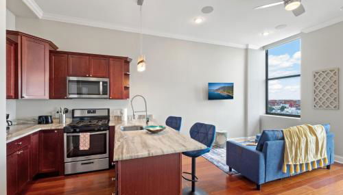 Lavish 1BR with Pool & Gym Access - Foto 3