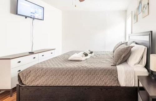 A Place to Escape 5 minutes from Downtown Newly Renovated - Foto 9