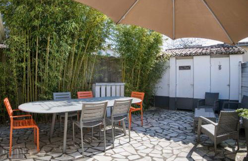 LA SUITE GRANDE MAISON AU COEUR DU VILLAGE DE LA FLOTTE EN RÉ - Foto 13