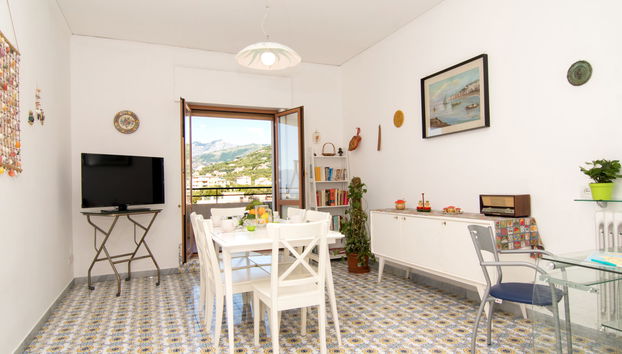 Top Floor - Foto 2, Living Room