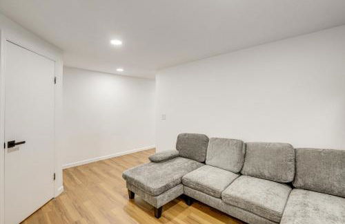 Updated Getaway with Sauna and Yard in Bloomsbury! - Foto 17