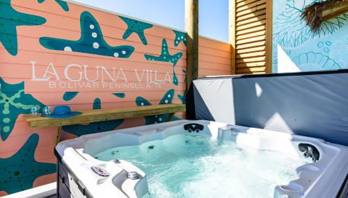 Laguna Villa: The Ultimate Beachfront Mega-Retreat: 9BR, Sleep 32 - Foto 2