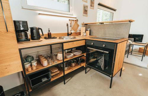 Modernes Tinyhouse Trailer Cabins am Waldrand - mit Seezugang - Foto 2