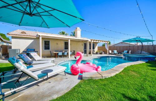 Casa Desert Muse with Heated Pool Spa Firepit Mini Golf and Games - Photo 45