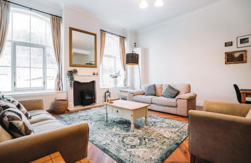 Litton Mill Retreat, Luxury Converted Mill - Photo 2