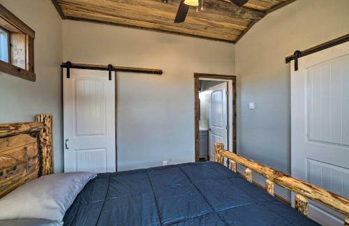 Romantic Mountain Getaway - 1 Hour to Yellowstone! - Foto 15