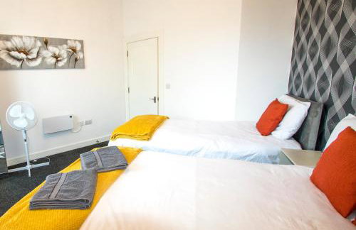 Ideal for groups - Lovely 2 Bedroom Apartment - Free Parking, Transit links, Close to Stadiums - Foto 9