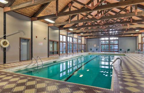 Relaxing Lincoln Condo with Fireplace and Shuttle - Foto 32