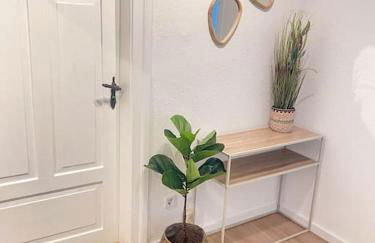 MEGHA Living - 2 Zimmer Appartments mit Küche - Zentral - Foto 19