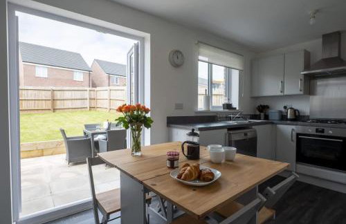 Cosy 3 Bed Near Beaches, Cardiff & Brecon Beacons - Foto 6