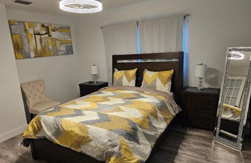 Sunny Goldie - Photo 5