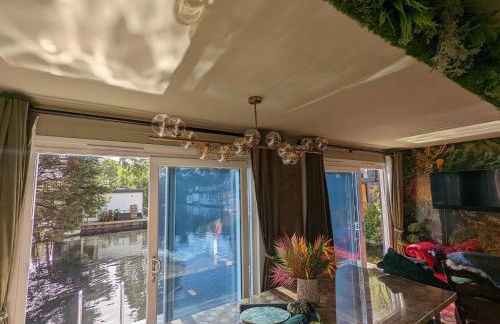 Tulana Taggs - floating home on idyllic island - Foto 2