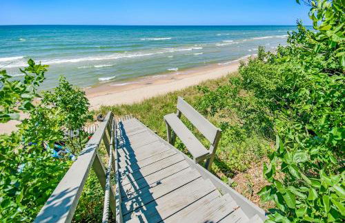 Jacobia Lakefront Retreat - Photo 33