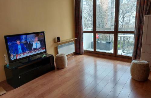 T3 77 m2 calme+parking proche Paris & métro - Foto 3