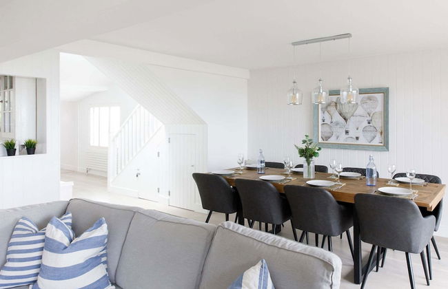 Luxury Seafront Family Home - Indoor Pool - Foto 41