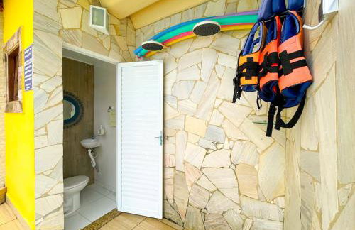 Recantos Pinheiros - Casa inteira, até 15 hóspedes - Piscina privativa, sinuca, ar condicionado e TVs nos 4 quartos - Condomínio Orla 500, lado praia - Unamar, Cabo Frio-RJ - Foto 6