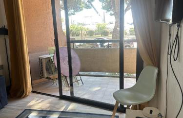 Perle rare 2 pièces au pied de la plage et piscine résidence - Foto 6