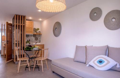 Laia Seafront Luxury Apartments - Photo 17