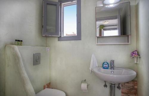 Ianthi Boutique Guesthouses Skyros - Photo 68