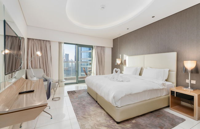 Lux BnB Paramount Tower I Burj Views - Photo 10