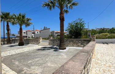 Katy's Luxury Apartments - Photo 4