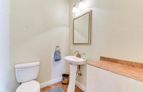 Pet-Friendly Opp Vacation Rental w/ Spacious Deck! - Foto 19