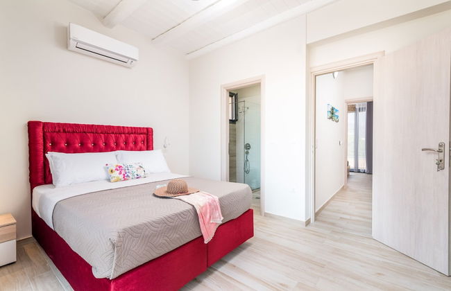 Elmara Luxury Villa 1 - Next to the Beach - Foto 16