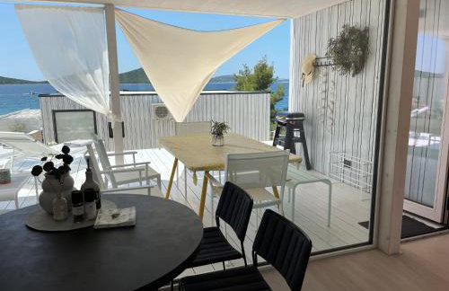 BUQEZ ECO RESORT - Beach Villas 2 and 8 - Seaview, new wifi! - Photo 10