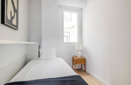 Apartamento 4 - Moderno en Castellana - 4 Torres - Photo 12