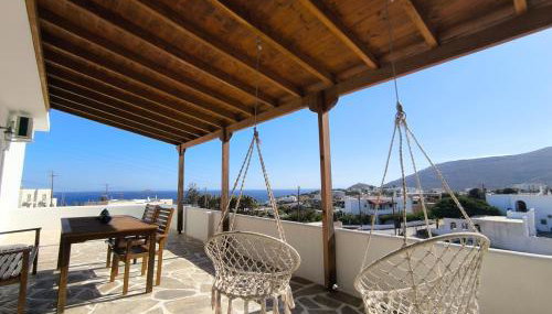 GoAtAndros Superior Two-Bedroom Apartment with Grand Terrace - Photo 1