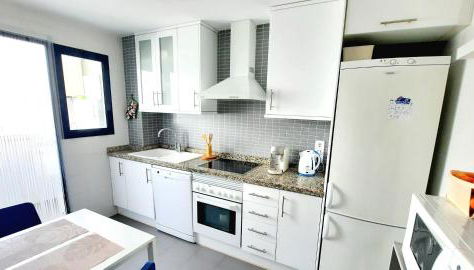 Sunny Apartment - Foto 4, stove